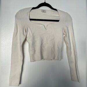 Abercrombie & Fitch White Women's knit Long Sleeve